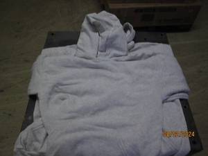 3 grey pull over hoodies youth xltg