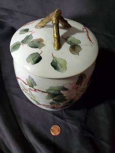 lot 37 image: T&V Limoges Hand Painted Floral Porcelain Jar