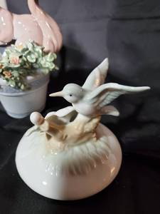 lot 45 image: Lot of 3 Lladro Porcelain Animal Figurines - Duck, Squirrel, and Bird