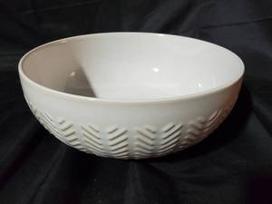 lot 62 image: Assorted Ceramic Kitchenware Set