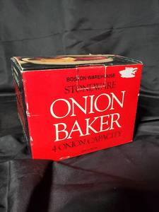 lot 133 image: Boston Warehouse Stoneware Onion Baker, 4 Onion Capacity