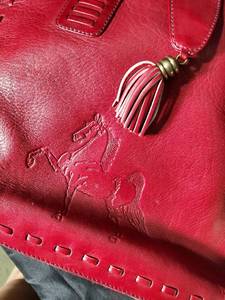 lot 148 image: Lot of 2 Genuine Leather Handbags - Marino Orlandi & M. DEARRIAGA