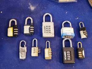 lot 11 image: 10 combination padlocks wcombo