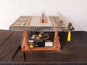 lot 44 image: Chicago Electric 10-in portable table saw