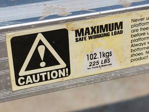 lot 44 image: Contractors Folding Aluminum Step Platform