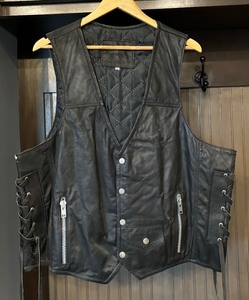 lot 153 image: Harley Davidson Leather Vest