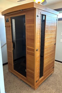 lot 5 image: Sensational 1-2 Person Sauna  Portable Sauna