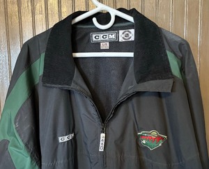 lot 282 image: Minnesota Wild Hockey CCM Coat  Jacket