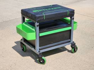 lot 53 image: Mechanics Rolling Stool with Drawer