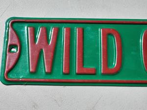 lot 73 image: Minnesota  Wild Country Metal Wall Decor