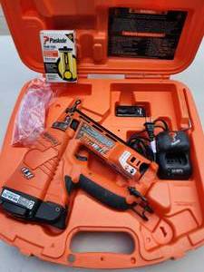 lot 58 image: Cordless Paslode Angled Finish Nail Gun