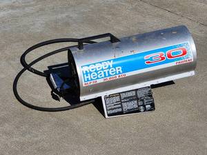 lot 57 image: Propane Reddy Garage Torpedo Heater