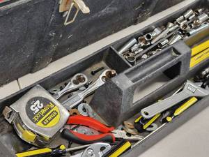 lot 126 image: Toolbox with Assorted Hand Tools