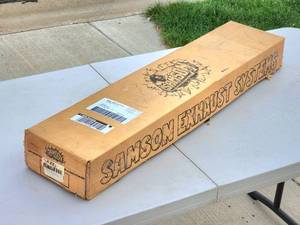 lot 131 image: Set of Harley Davidson Exhaust Pipes