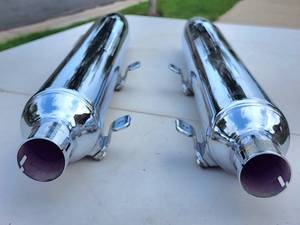 lot 132 image: Set of Harley Davidson Exhaust Pipes