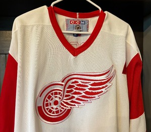 lot 310 image: #91 Feddrou Detroit Redwings Hockey Jersey