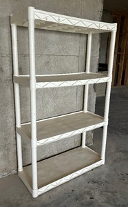 lot 332 image: Plastic White Storage Shelf