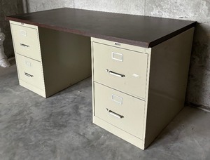 lot 333 image: File Cabinet Desk