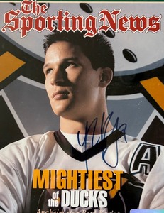 lot 328 image: #9 Anaheim Mighty Ducks Paul Kariya Autographed Print and Collectable Card Plaque with Certificate of Authenticity