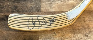 lot 383 image: Autographed Montreal Phil Housley Graphite Hockey Stick No COA