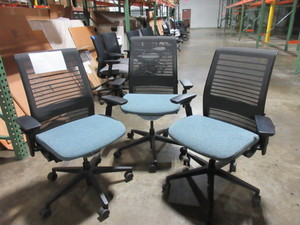 lot 310 image: STEELCASE THINK OFFICE CHAIRS