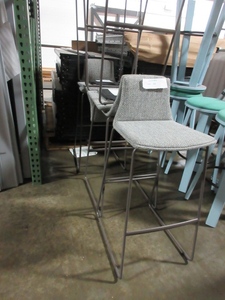 lot 351 image: STEELCASE COALESSE BARSTOOLS