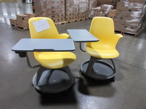 lot 415 image: STEELCASE NODE WITH TRIPOD BASE