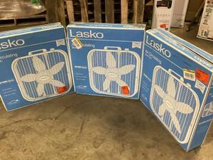 Lot of Lasko 20 in. 3 Speeds Box Fan in White with Save-Smart Technology for Energy Efficiency, Carry Handle    Customer Returns See Pictures