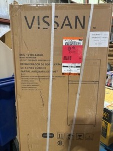 Vissani 4.5 cu. ft. 2-Door Mini Refrigerator in Black with Freezer customer return see Pictures