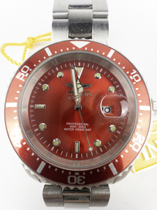 Invicta Pro Diver Red Dial stainless steel Quartz Analog watch. New Battery Installed.