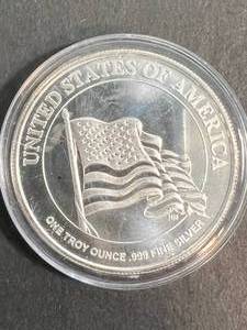 lot 15 image: 1 TROY OZ .999 FINE SILVER USA ROUND IN AIRTITE