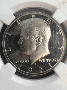 lot 26 image: 1971-S US PROOF KENNEDY HALF DOLLAR NGC PF69