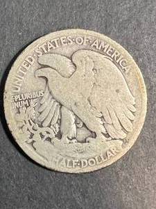 lot 51 image: 1917 US WALKING LIBERTY HALF DOLLAR