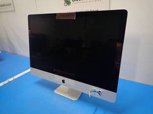 lot 2 image: Apple&nbspiMac18,3 A1419 MNED2LLA AIO PC &nbspINTEL(R) CORE(TM) I7-7700K CPU  4.20GHZ  16GB DDR4 SDRAM  28GB SSD  Includes IOS and power cable  double sided tape removed, screen taped on