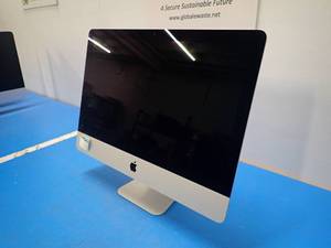 lot 6 image: Apple&nbspiMac 14,4 A1418 AIO PC &nbspINTEL(R) CORE(TM) I5-4260U CPU  1.40GHZ  8GB RAM  500GB HDD  Includes IOS and power cable 