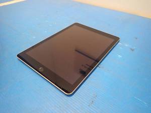 lot 50 image: Apple&nbspiPad 5th Gen A1822  32GB of storage  WIFI Only  Includes Charging Cable 