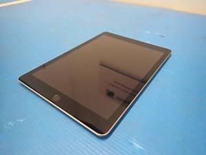 lot 52 image: Apple&nbspiPad 5th Gen A1822  32GB of storage  WIFI Only  Includes Charging Cable 