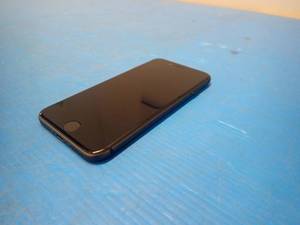 lot 55 image: Apple&nbspiphone 8 A1863  64GB of storage  Cellular Carrier Unlocked  Includes Charging Cable  slight scratches on screen  