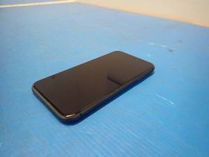 lot 60 image: Apple&nbspIphone 11 A2111  64GB of storage  Cellular Carrier Unlocked  Includes Charging Cable
