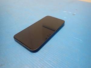 lot 63 image: Apple&nbspiPhone 13 A2482  128GB of storage  Cellular Carrier Unlocked  Includes Charging Cable  slight scratches on screen 