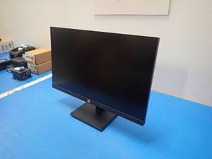 lot 66 image: HP&nbspP224 LCD Monitor  21.5 screen with 1920 x 1080 HD Resolution  Includes CAB-AC power cable 