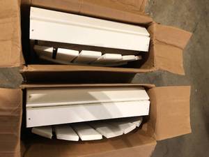 lot 22 image: Lot of POLYWOOD Grant Park Traditional Curveback White Plastic Outdoor Patio Adirondack Chair (Set of 1) Customer Returns See Pictures