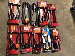 lot 30 image: Lot of Husky 4000 sq. ft. Poly Base Oscillating Sprinkler Customer Returns See Pictures