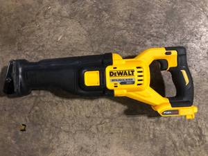 lot 50 image: DEWALT FLEXVOLT 60V MAX Cordless Brushless Reciprocating Saw (Tool Only)   Customer Returns See Pictures
