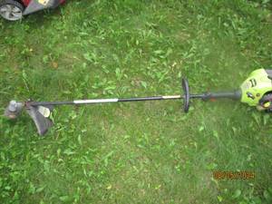 Poulan p2500 gas powered weed whip...
