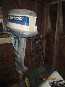 Evinrude 25hp boat motor for PART...