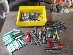 Huge lot of machinist end mill flut...