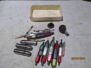 Variety of machinist thread gages...