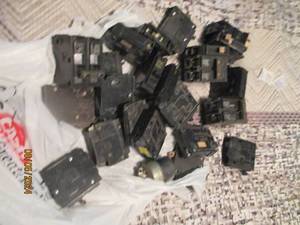 Lot of misc household breakers...