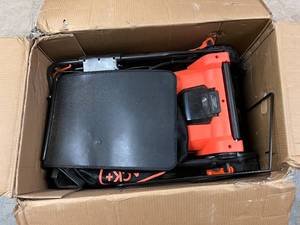WORX Power Share 20V Lithium-Ion Cordless 12 String TrimmerEdger and Turbine Blower Combo Kit